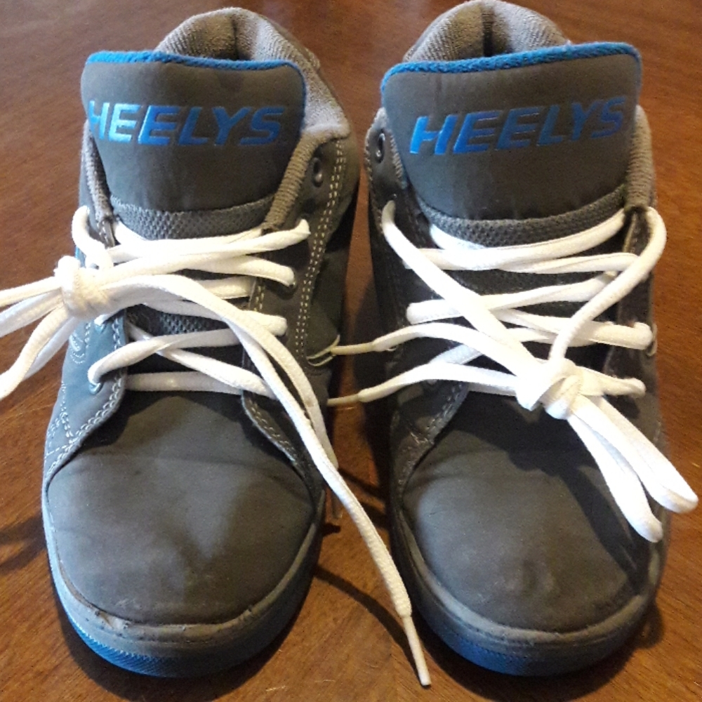 Heelys boys shoes size 3